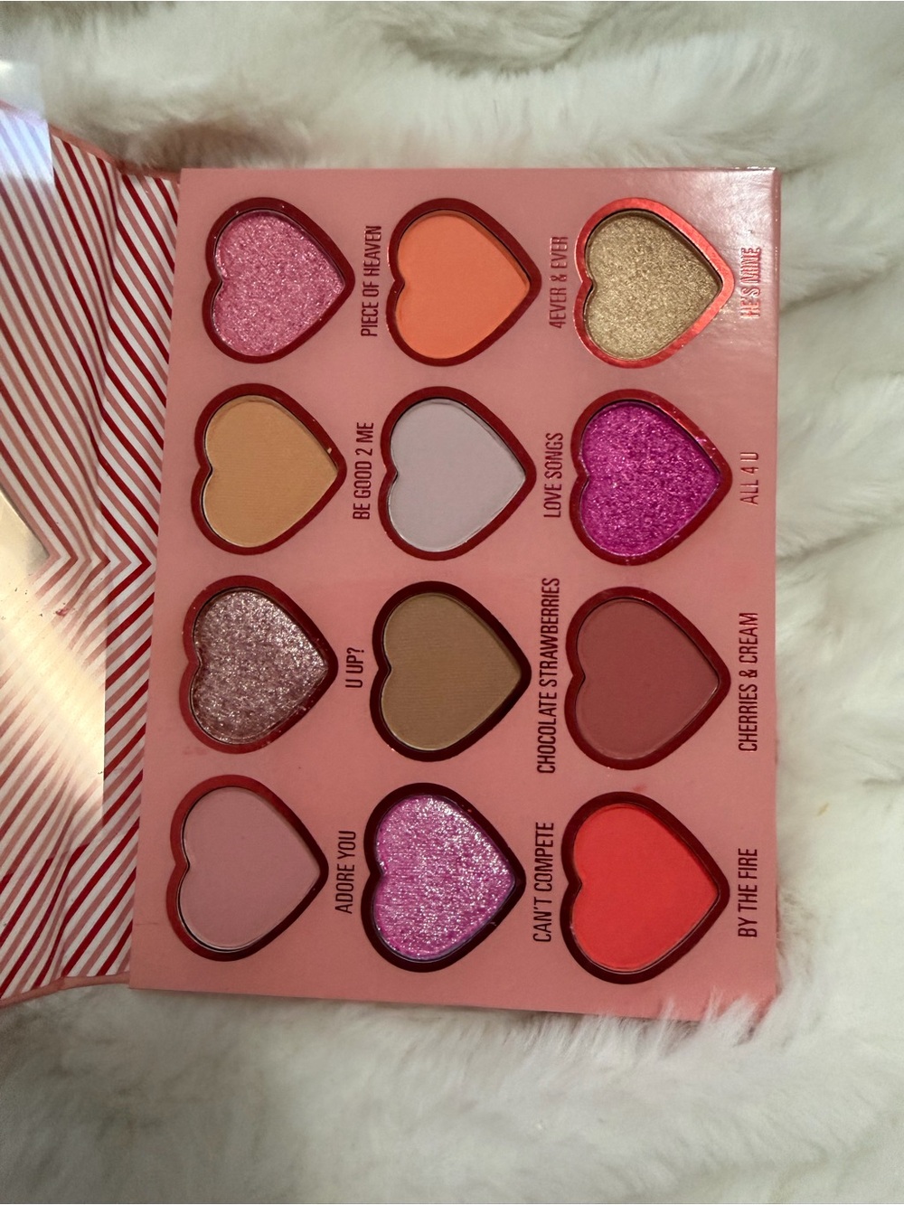 Kylie Cosmetics Valentine Palette